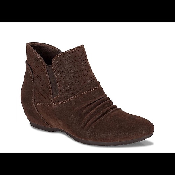 NWT BareTraps Brown pixie bootie Size 9 - Picture 1 of 5